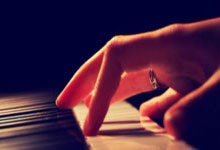 爱游戏:因手术赛季报销,迪巴拉:我将伤缺一段时间,会继续支持队友.